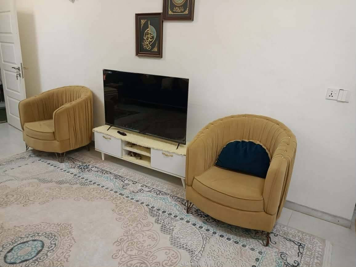 موديل تركي • ١٠ نفرات • نظيف جداً