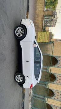🚘 توسان 2013 للبيع  🤍 اللون: أبيض خليجي ⚙️ المحرك: 2000 DOHC 📍 الممشى:...