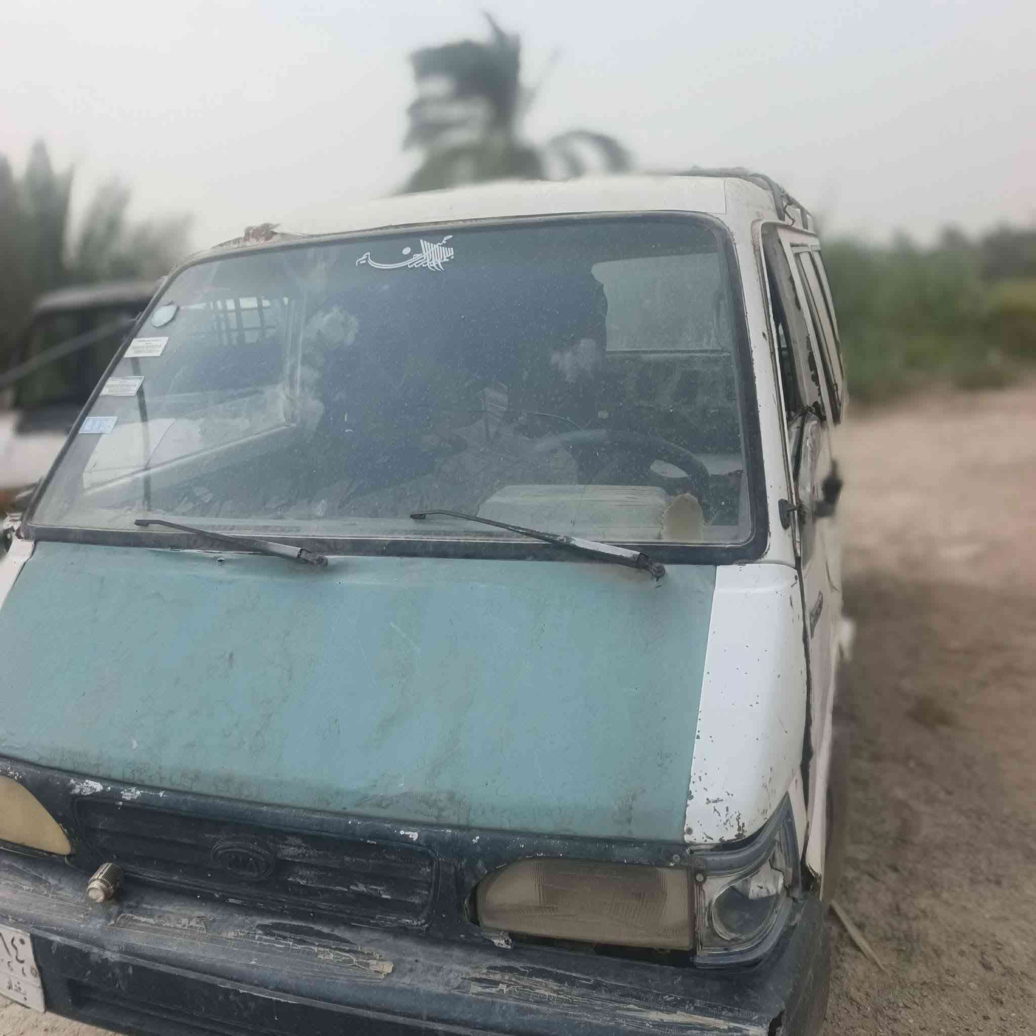 سلام عليكم
كيه موديل 95رقم بغداد الماني مكينه وكير واكسل كفاله بدون تحويل 
السعر 14وبيه مجال 
مكان بابل شوملي 
***********
