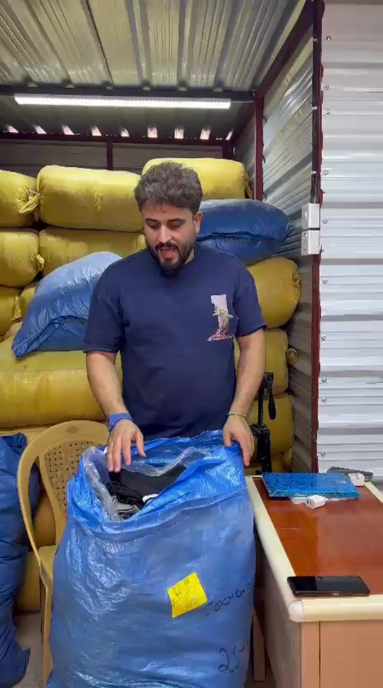 وصلتنا البجامه الرجاليه سوبر كريمه والسعرررررر بلاش 🔥 🔥  الدرزن ب 22 الف فقط الدرزن يجيكم مشكل لون وقياس وموديل السعررر فقط 22 الف ❤️موجود توصيل لكل العراق  ***********
