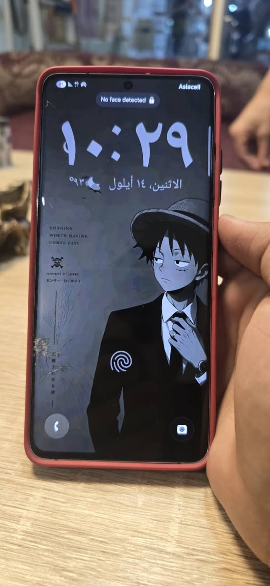 اس 21التره فايف جي الجهاز امريكي بس الشاشه مكسوره مأثره على المس ابد السعر 325بي مجال نجف حي ميسان ***********
