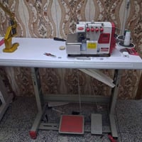 مكينة خياطة • ٢ مكاين • نضيفات