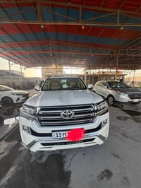 لاندكروز 2017 بريم اصل  سنويه باسمي   فول للخير سياره جديده احلى من صو...