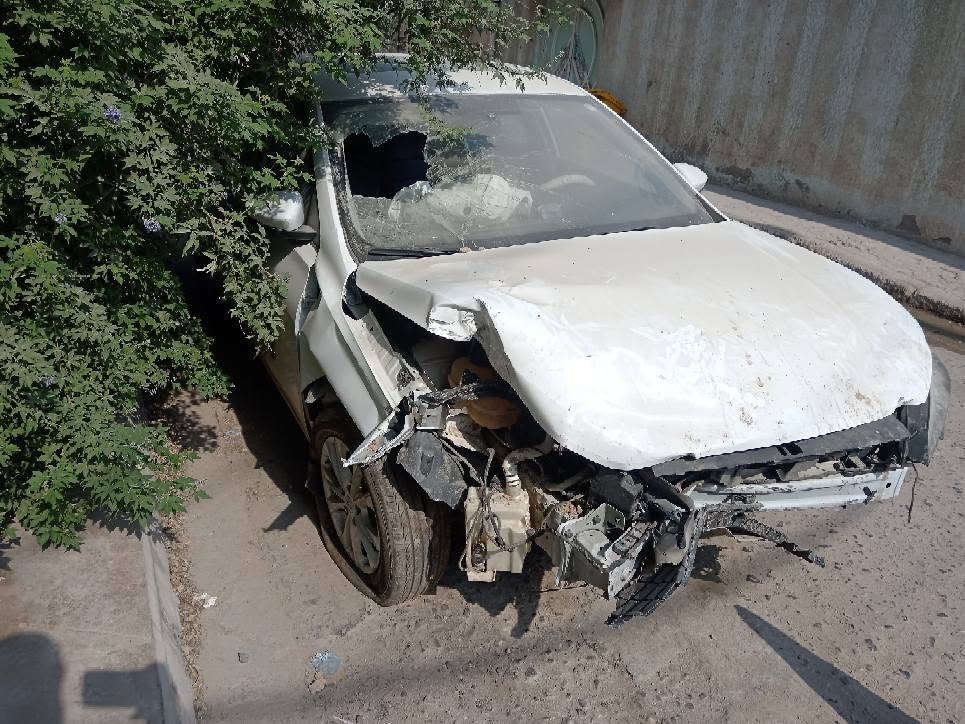 امجي فايف روي  2025 السعر ٦٧ ورقه علئ حادثها مرقم اربيل 
شغاله وتمشي  فول مواصفات اعلئ فئه فتحه كشنات جلد بصمه شاشه لكزز
*********** البصرة, العراق
