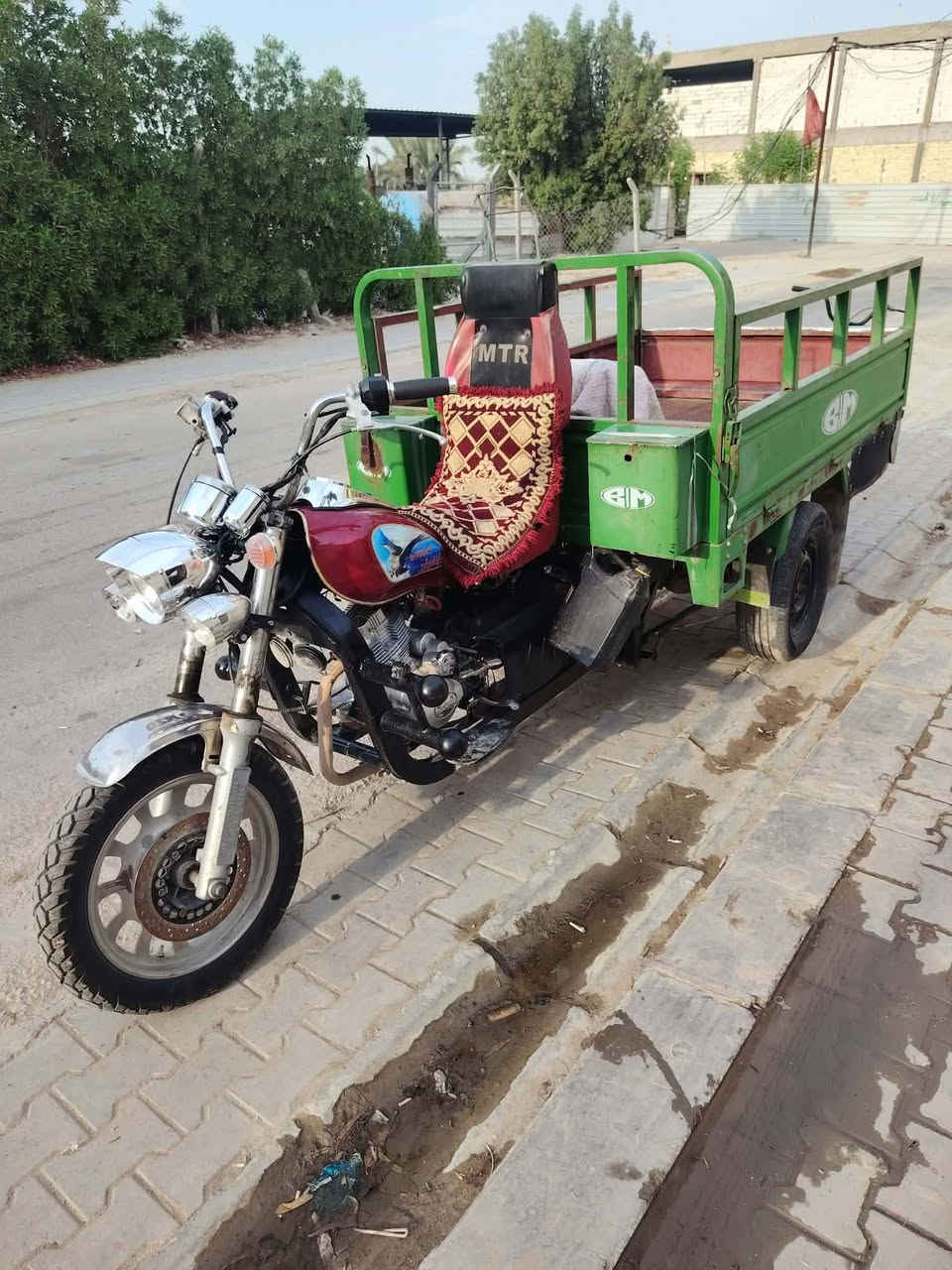 سلام عليكم دايون مديل 21 ستوته نضيفه وحلوه كهربايات وضفيره جدد ***********
