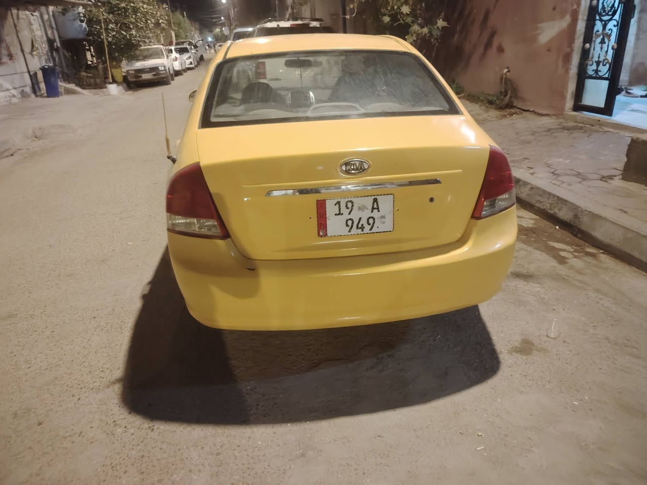سياره سبكتره خليجي مكينه 1600 دكشن عالي بسمي رقم كربلاء  بيه باب خلفي تبديل فقط رقم ***********
