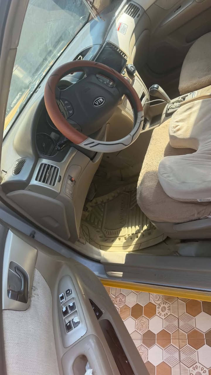 وكيه وبتيمه موديل ٨خليجي بيها تبديل جملغ المامي كيرمكينه تبريد سياره حلوه مصفره هيه ومور السعر٩٠وبيها مجال الاتصال ***********
