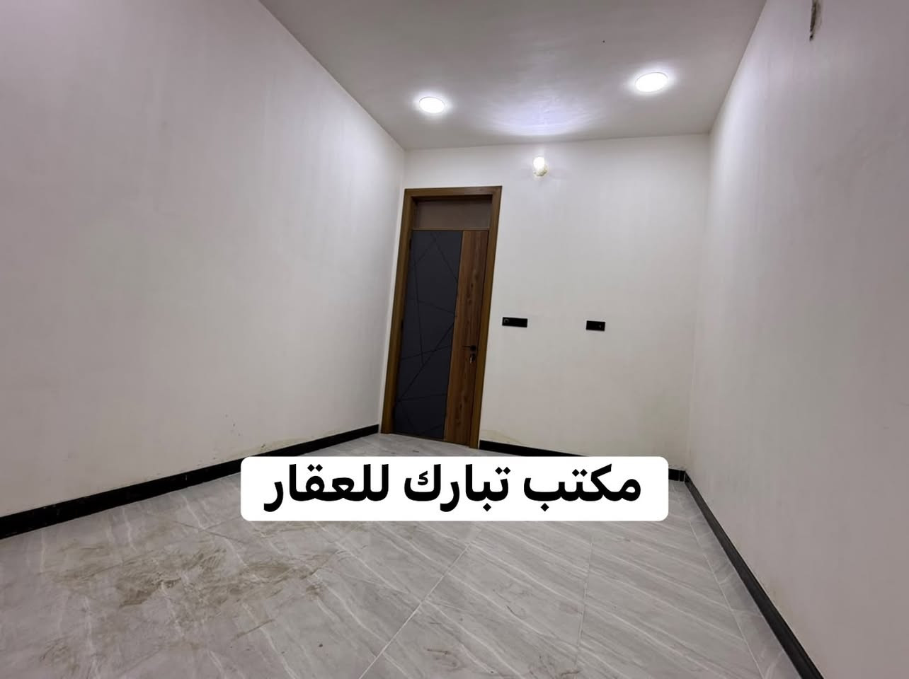 الشعب شارع عدن • ٧٠م • ٣ غرف