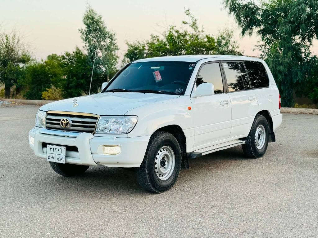 مۆنيكا 2003 دەشبول بەرز
پێش تەبڵە سێ ڕوبع ناوشین
ناوی لەحاسیبە نیە سبوخ عامه
بەلای سایەقا کەوتوە بەس شانی عەزیەتی بوە
گێرومەکینە وئەکسل دەبڵ ئەکسل بەشەرت
تەبرید و توندو تۆڵی هەموو بەشەرت
سەنەوی تازە بەسەرچوە ژینگەی دراوە
سەیارەکە  زۆرجوانە مالی دۆستە 
پێنج تایەو ویلی شازدەی تازە بۆبەستراوە 
سعری108وەرەقە کەمیک مەجال
***********ڤایبەر وەتس ئەپ
***********لەشاری کۆیە كويسينجاك, أربيل
