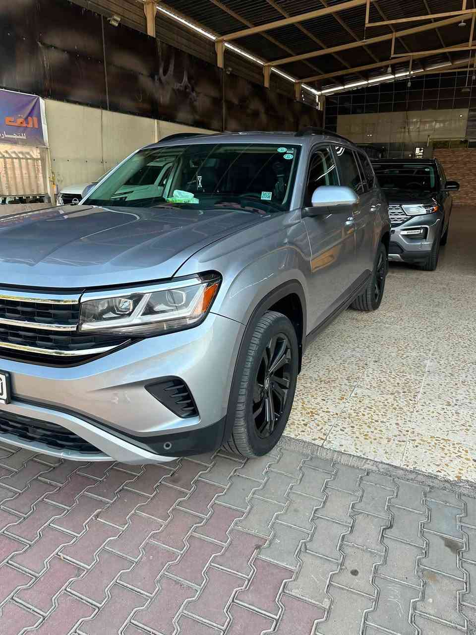2022 VOLKSWAGEN ATLAS, CROSS 

3.6L V6 SE W/TECHNOLOGY

اللون : سلفر

‎الموديل : 2022
7 راكب 
‎المحرك : 6

‎ رقم الشاصي مرفق

‎المواصفات : فول 

‎كيج الكترون 

‎ بصمة تشغيل بصمة أبواب شاشة كبيرة صندوق شفط كهربائي كشنات جلد كشنات تدفئة

‎  رادار جانبي(نقاط عمياء) رادار أمامي(تحديد مسار) رادار خلفي 

‎حساس ( امامي و خلفي ) 

‎هاند بريك بصمة  

‎تنبيه الخروج من المسار

‎اوتو ستارت Auto start

‎أوتو ستوب  Auto Stop

‎مانع انزلاق+ABS‎ 
وضعيات القيادة normal..eco..sport 
السعر $250 وبيه مجال 
☎️ اتصال 📞 ***********
