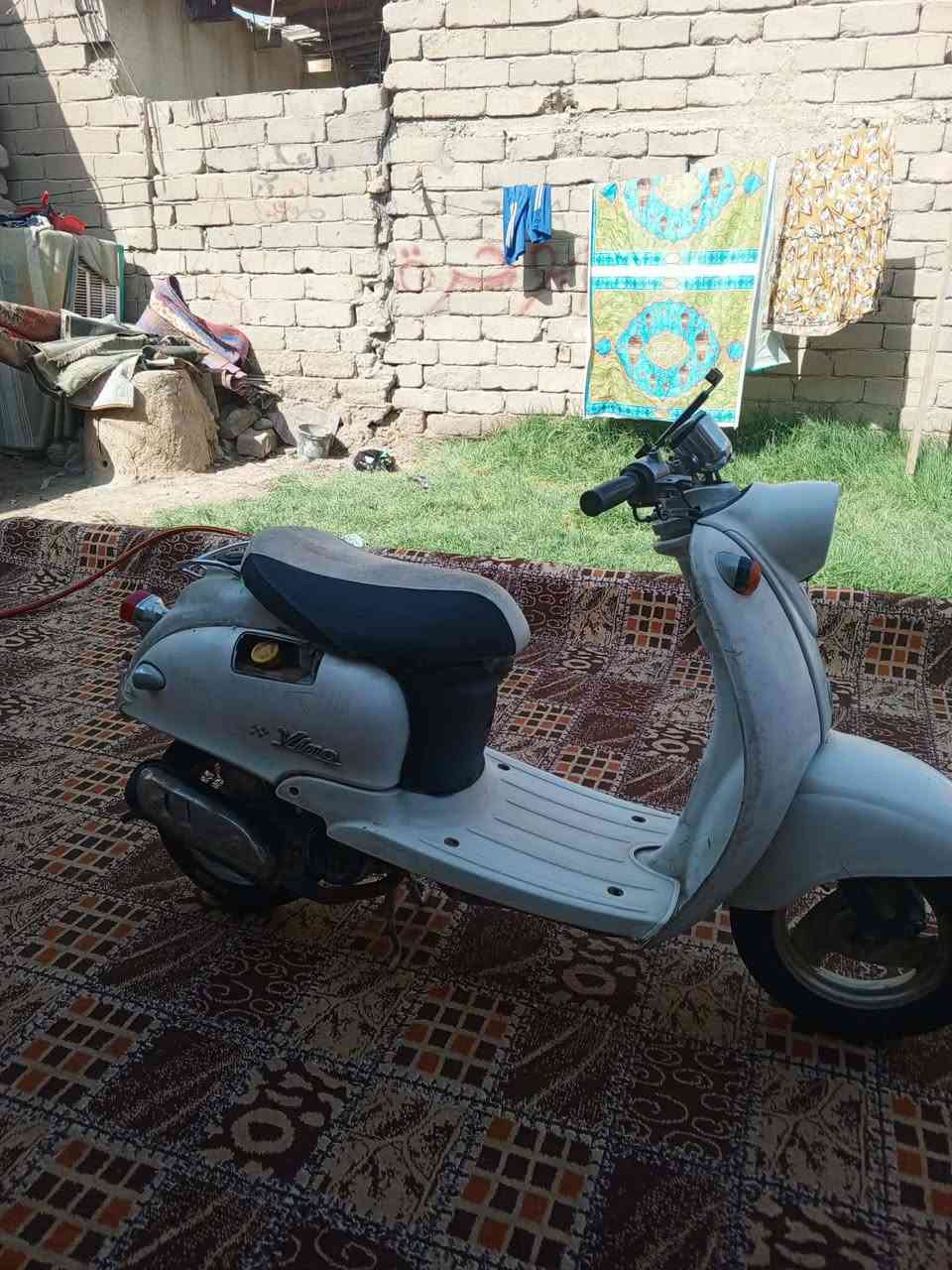 سلام عليكم البيع دراجه مصريه نضيفه ماعوزه شي والله هندر واحد 175وبيه مجال قليل العنوان سوك الشيوخ حي العسكري 
الشراي هاذه الرقم واتساب. ***********
