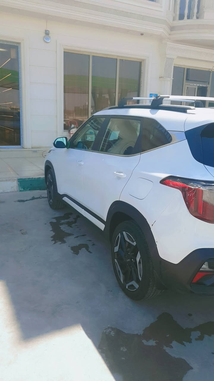 كيا سيلتوس 24 فول موصفات فئه sx محرك 1600 تيربو  كشنات تدفئه تبريد ولا قطرة صبغ وصور حادث موجوده ب منشور اي استفسار اتصل ع رقم ***********
