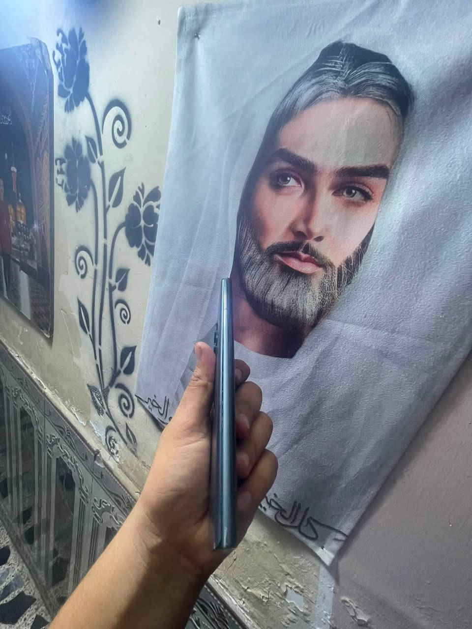 السلام عليكم اس 22 الترا للبيع ذاكره 256 الجهاز نضيف  المكان بغداد قريب عله عبيدي  الرقم*********** 

سعر 350 قفل بدون عمله
