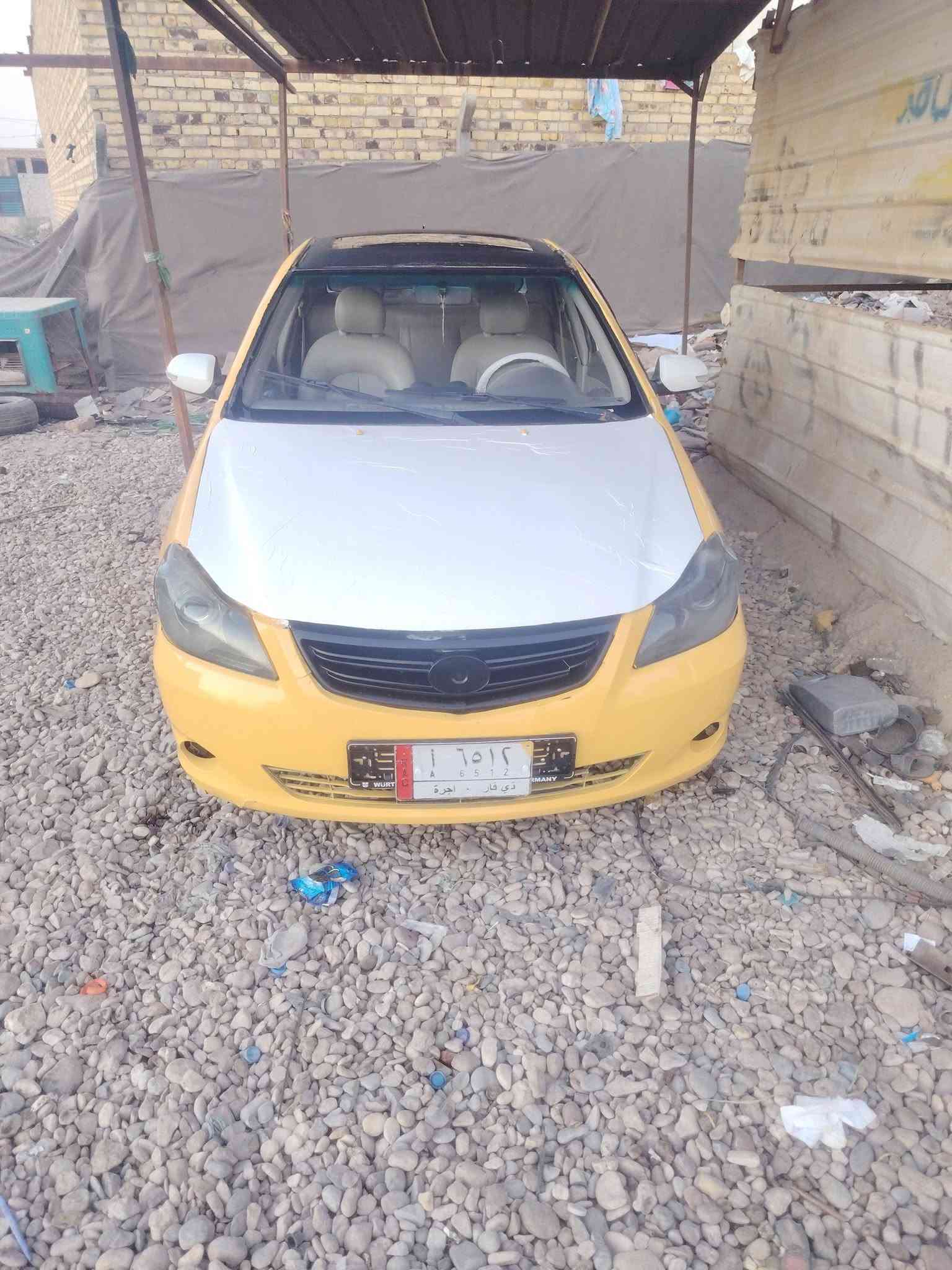 السلام عليكم بيوايدي مديل٢٠١٣ سياره سنويته لنهايه ال28 مصفره غرامات خط وبحث بيهه مطلوبه 150 الف هيئه عالمشتري سياره مكلوبه ومصلحه محرك وكير كورلا تحويره بغداد تبريد غير شغال تحويل مباشر السياره جاهزه كبل للشارع مكان السياره ديوانيه الحمزه الشرقي بيع فقط بدون مراوس غير متواجد عالفيس للتواصل *********** السعر 22 قفل
