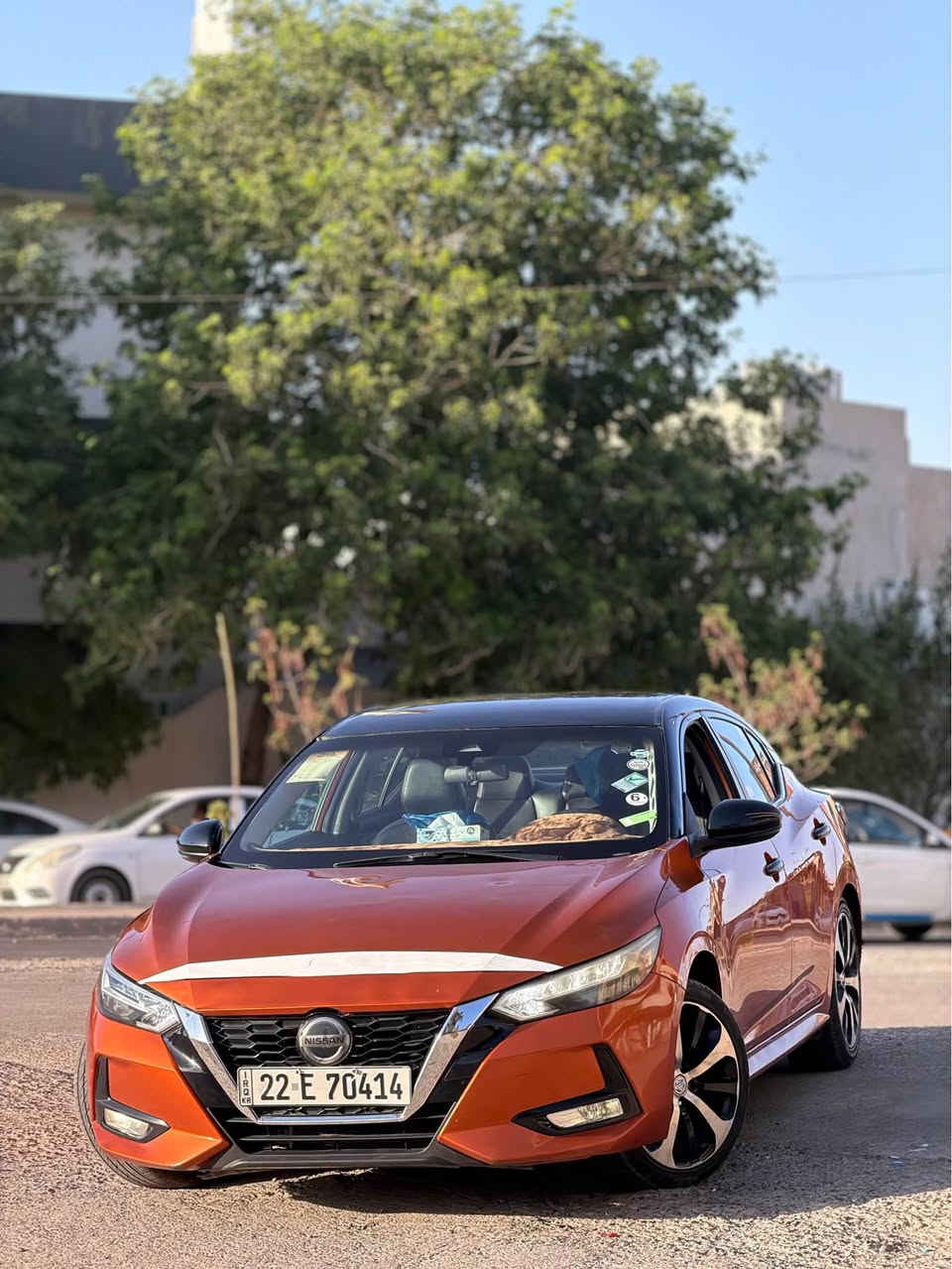 سنترا موديل 2021  لون مشمشي 
سقف اسود  
مواصفات SR 
مواصفات معروفة
بصمة 
رادار امامي خلفي
سياره نضيفه بدون نقوصات  تايرات جديد 
حداديه صدر جديده 
تبريد بالشرط
وياها بطاقة بتنزين 
السياره في كركوك 
رقم صاحب السيارة 
صورة الحادث مع الصور

*********** كركوك, العراق
