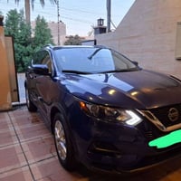 وبركاته للبيع نيسان روج سبورت ( قشقاي ) موديل ٢٢ مواصفات فول sv  بدون ...