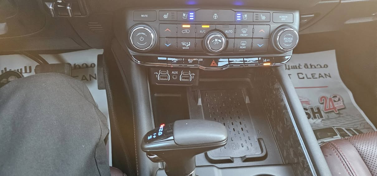 Dodge Dourngo Cline title 2025  VIP
دوج دورينكو 2025 R/T Premium مواصفات SRT كزوز ودواخل فقط المكينه هيمي 5.7 بلادي فول مواصفات كلين تايتل وارد كندي كفاله من الدعاميه للدعاميه شرط الفحص مرقم شمالي السنويه باسمي دخول جديد 
اخوان السياره كلين تايتل بدون حادث او ضرر او تبديل او اي شي كفاله من كلشي 
للاستفسار عن السعر التواصل على الخاص او الرقم بيه واتساب
***********
المكان النجف الاشرف
