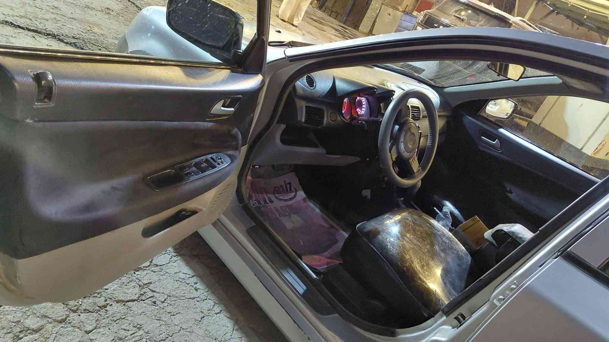 ٢٠١٣ • بدون صبغ • كاميرا شاشه