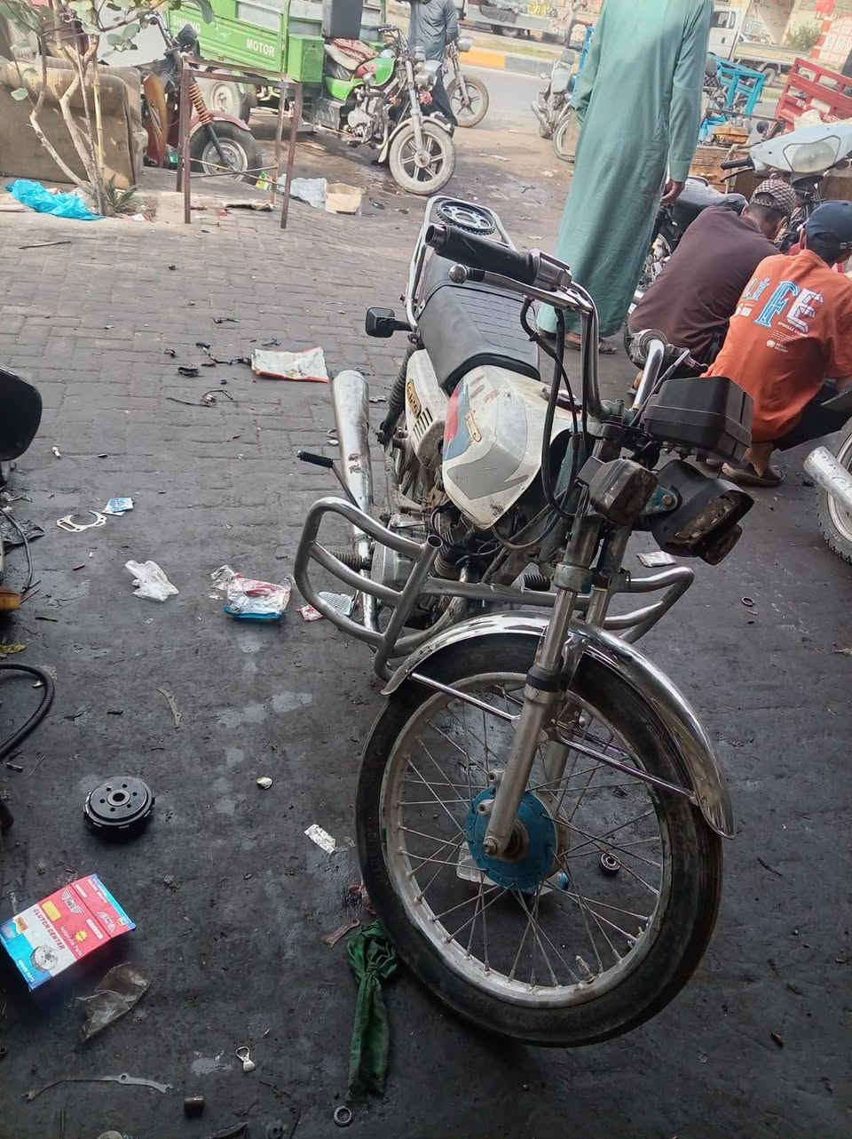 ماطور • بيع مستعجل • مجال بسيط
