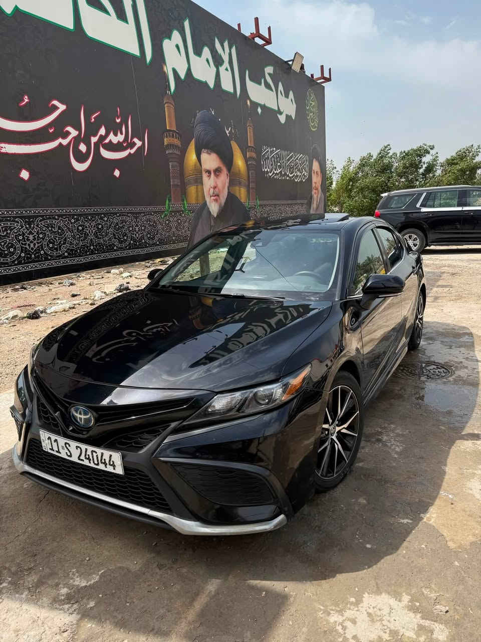 السلام عليكم
كامري هايبرد
موديل 2022
فول موصفات 
فئة se plus
ماشيه 77 
حادث قبق صندوق ونصه مصبوغ
بيهه هواي مواصفات
داخل جلد كشن سايق كهرباء
بصمة فتحه رادارات تحديد مسار 
مثبت سرعه سايد بريك بصمه 
مكاني بغداد او صلاح للدين
السعر 197
رقم ***********

