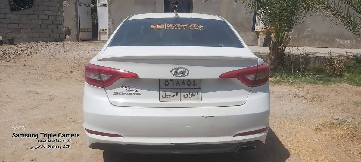 السلام عليكم سوناتا امريكي للبيع موديل ١٧ اربيل السعر ١٠٥ وبيه مجال تحويل فقط باسم المشتري كير مكينه حداديه تخم تاير تبريد ميكانيكي حادث امريكه الجاملغ وربع الباب  الخلفي فقط وبيه مناطق صبغ اثر تكشير وموجوده الصور 
***********
