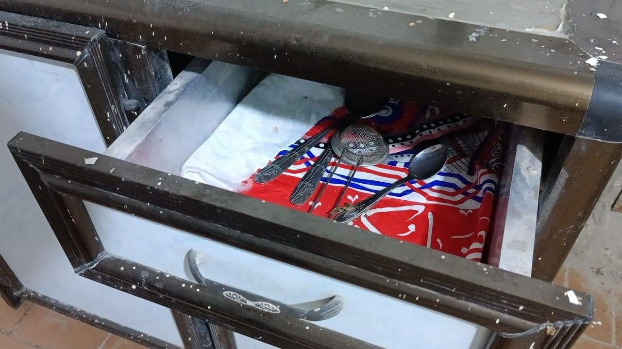 سنك استيل • نظيف