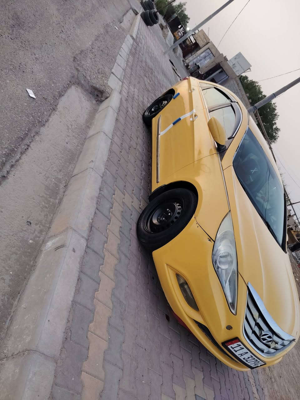 السلام عليكم لبيع سوناتا موديل 2011وارد أمريكي حادثة جاملق خلفي رقم بغداد إنكليزي مصفره هيه وقرامات جاهزه من كلشي حداديه جديده تخم تايرات جدد مكان السياره ميسان الميمونه السعر 68والشراي يتصل ***********/***********
