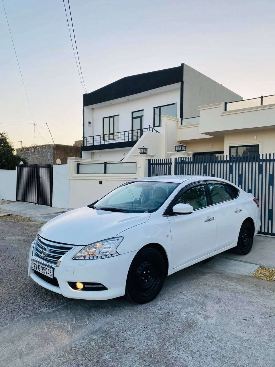 السلام علیکم
نیسان سینترا 2019خلیجی صفر شریکە
سنویە مدد لغایە2029
بدون صبوغ صور صونر موجود
ماشیە 128کم حقیقی
باسمی وکالە او تحویل نفس وقت
محرک و کیر و تبرید و صدر و کهرابایات بشرط
سیرفز عام جدید مابی الف دینار نقص 
رقم موبایل ***********مکان کفری
