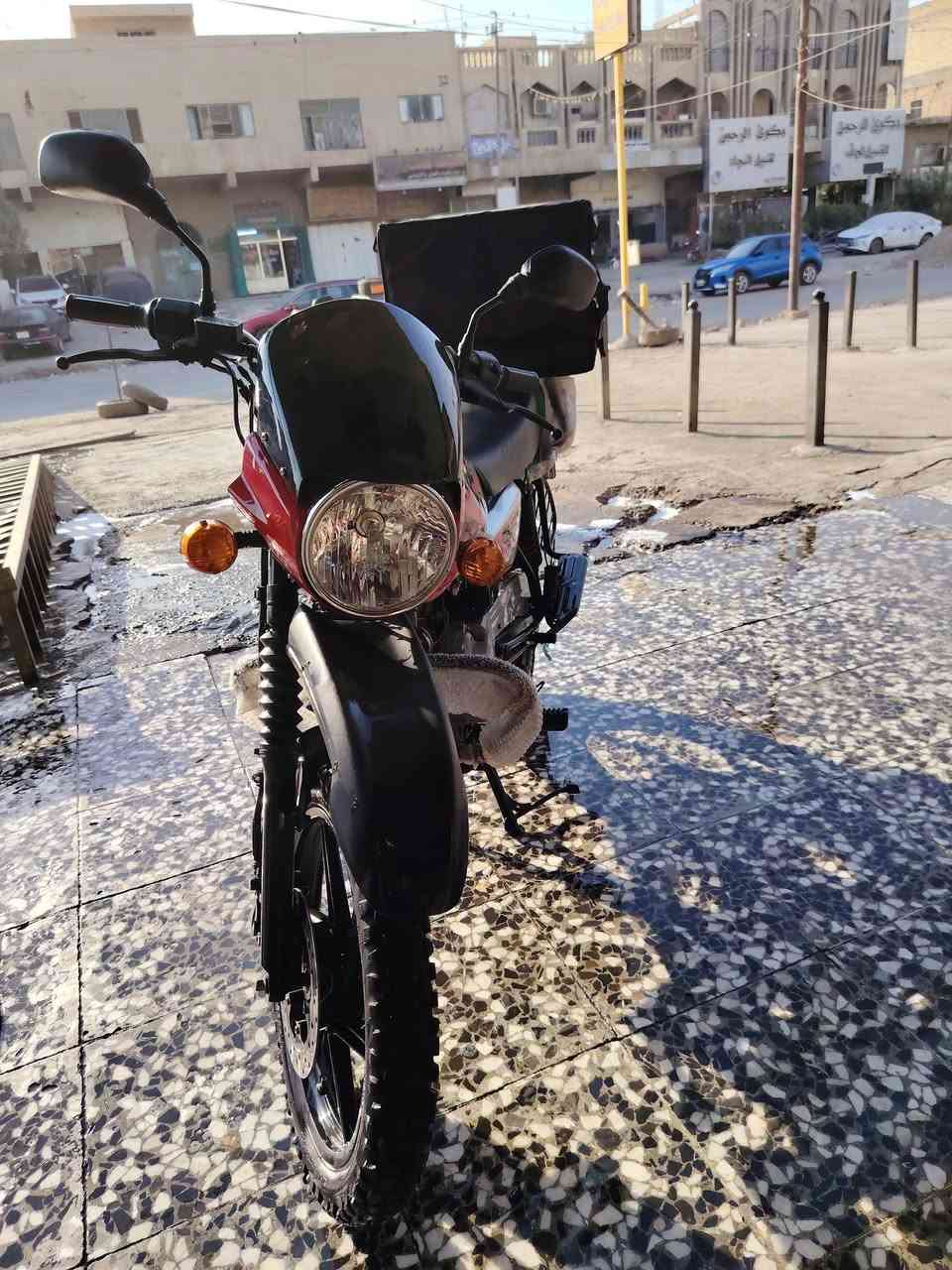 سلام عليكم دراجه بوكسر 23 جبلي رقمه بغداد بأسمي *********** مكاني بغداد السعر 2600 وبيه مجال بسيط مامتواجد فيس اتصل وبيك خير وتدلل
