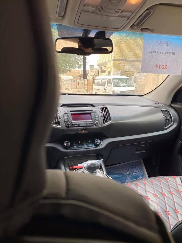 كيا سبورتج للبيع موديل 2014
خليجية مكفولة من الضربه والصبغ بيها بس بارد 
قليل سياره رقم أربيل تحويل ثاني يوم رقم الهاتف
***********
