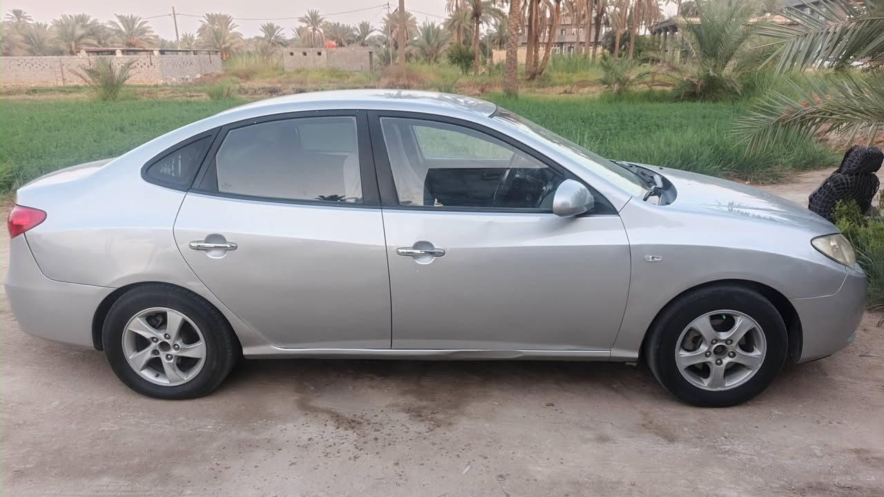 سلام عليكم النتره صابونه ادوات گص جنكه  مديل 2009 فول نضاقه حدادية قبل سبوع بدلته كله جديد سستم سماعات مسجل بلوتوث شاشة شغاله سنتر شغال جمات كلهن شغالات مكينه 1800 مكاني كربلاء طوريج رقم واتساب ***********  للإتصال ***********
