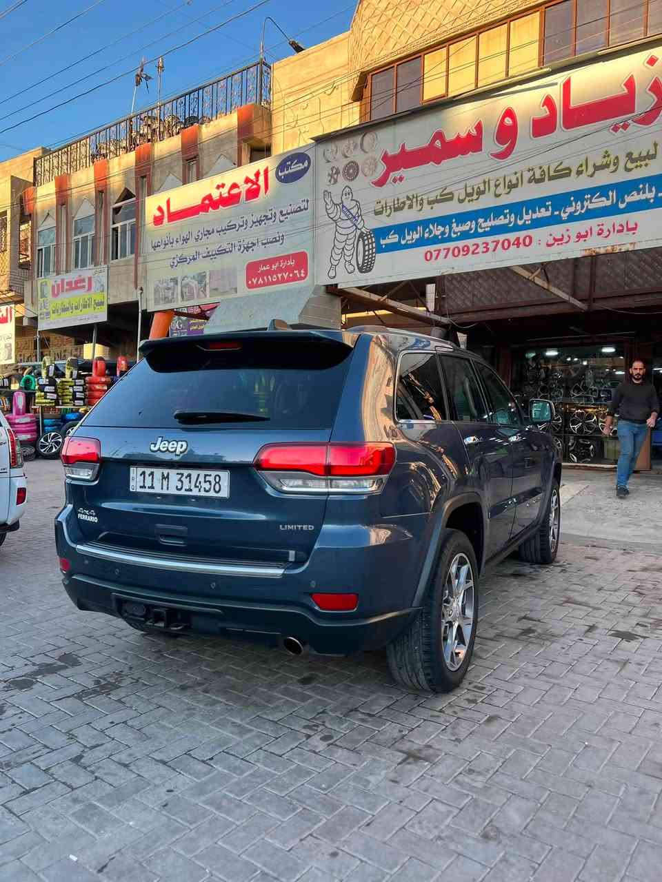 السلام عليكم Jeepموديل 2020 مواصفات لمتد حادثها جاملغ و بنيد  ايرباك راجع سستم  مكاني بغداد صور الحادث خاص السعر 210 و بيها مجال ***********
