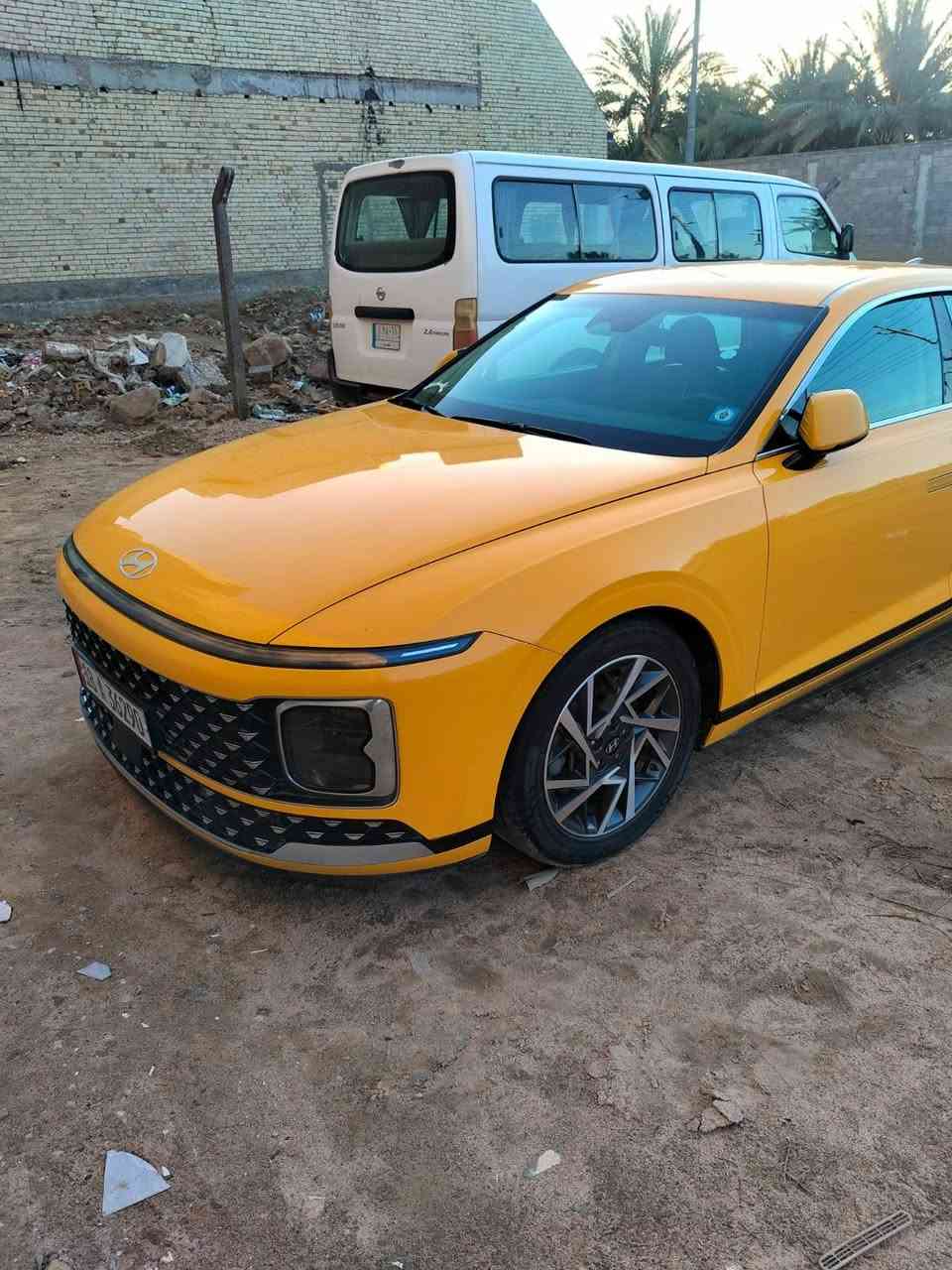 سلام عليكم كراندر للبيع 2024 فول مواصفات رقم بابل مكاني كربلاء ***********
