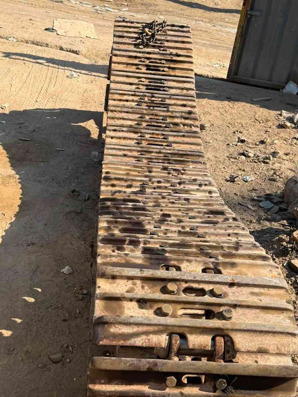 زوج زناجيل حفاره 350 تم تبديل البوش حسب الطلب بوشه اصليه وزن ثقيل استرياد خاص 

گراج ابو مالك 
لتصليح كافه انواع زناجيل المكائن الثقيله 
احجام صغيره متوسط عملاق باحدث اجهزه البريص 
قطع غياره مستخدم وجديد  
📍بغداد جرف النداف ***********واتساب 
‭***********‬
