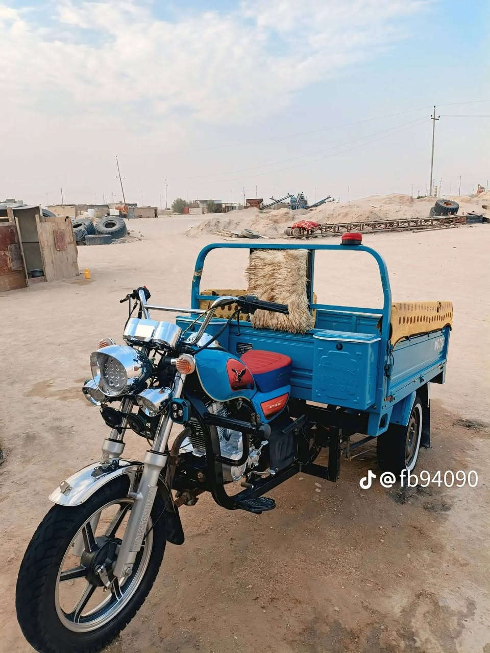 ستوته البيع 32 موديل محتاج وريد بيع رقمي ***********

نص مكتوب في الصور:
- @fb94090