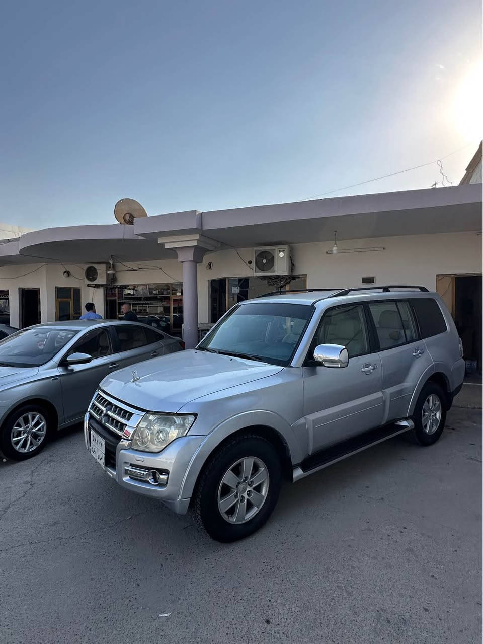 باجيرو موديل ٢٠٠٨سياره جديد كئر محرك شرت تبريد شرت ٤تاير جديد ٢قطعه صبخ سعر ٨٨وه رقه و مجال عنوان زاخو /*********** زاخو, دهوك

