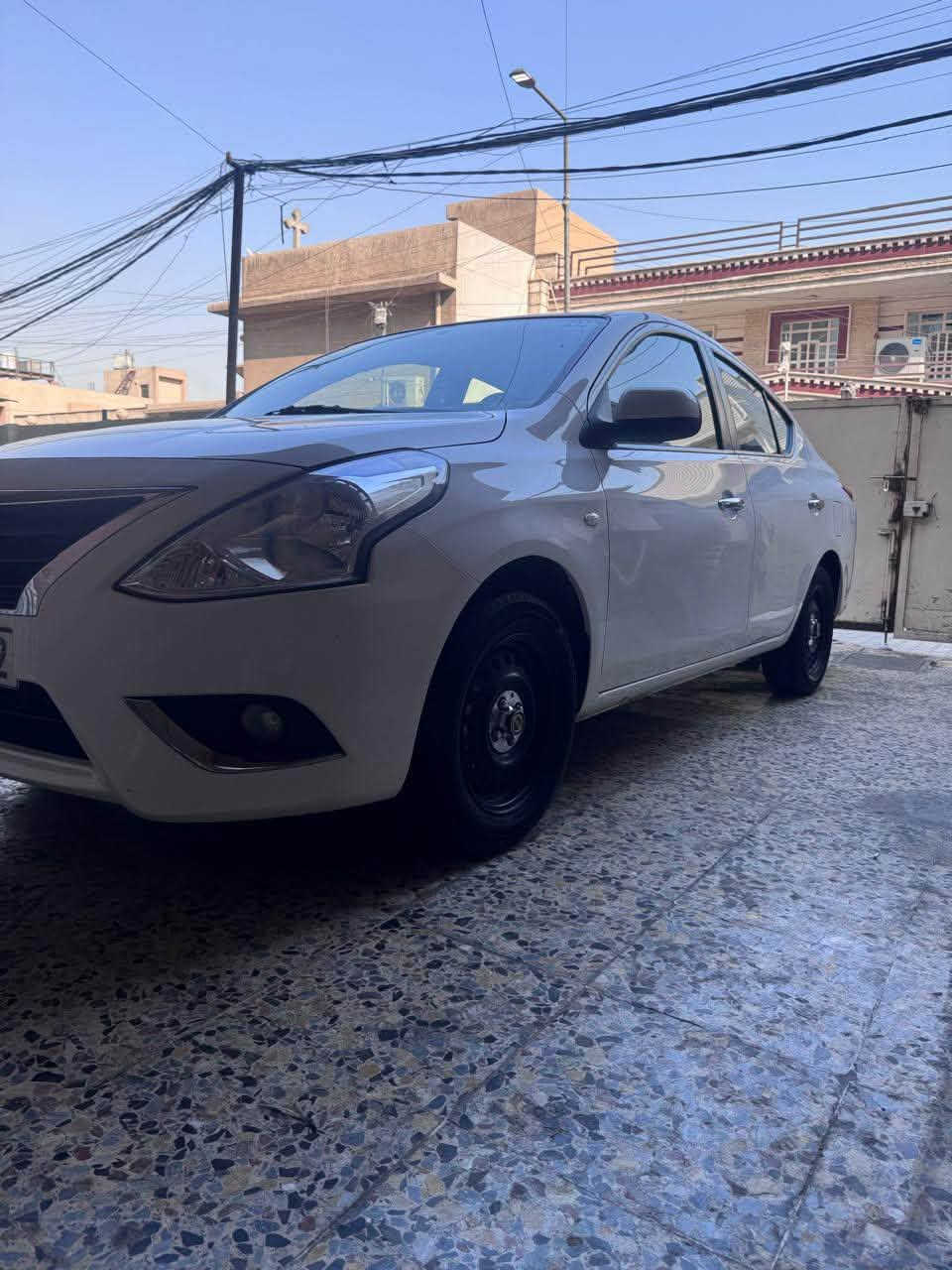 السلام نيسان سني موديل 2024 ماشية 27000 الف  بيها جاملج يمين بارد أربع أصابع 
السعر 120 
***********
