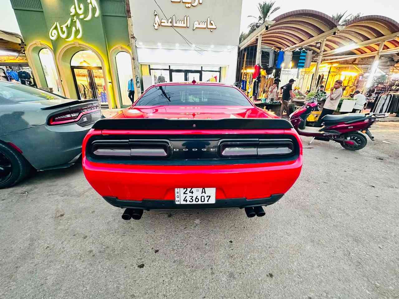 السلام عليكم جالنجر للبيع موديل 15 رقمها شمالي تحويل ثاني يوم بيهه اربع قطع صبغ السيارة فول للأخير عدًا الفتحة محرك وكير كفالة سعرها 120 وبيهه مجال اتصل وتدلل 
***********
