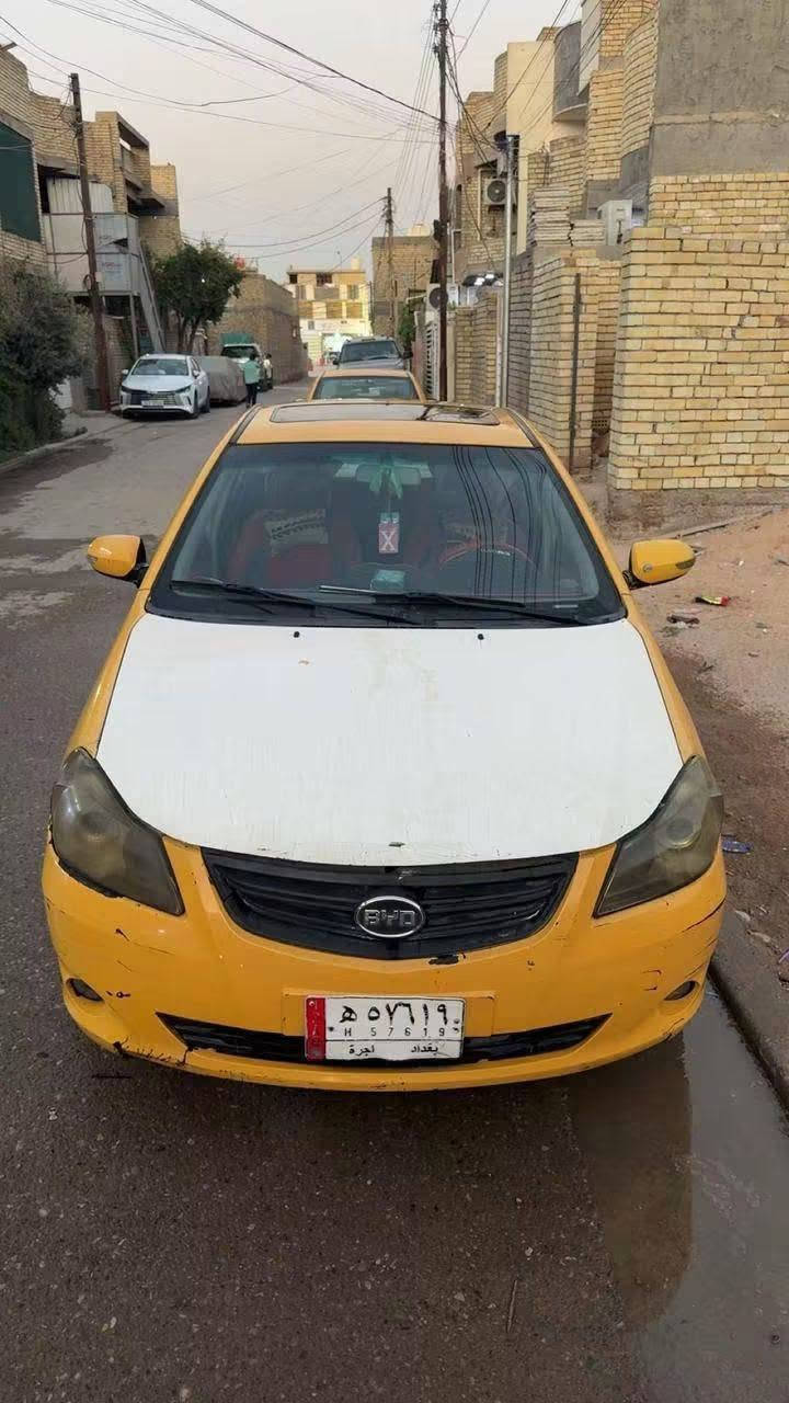٢٠١٦ • أوتوماتيك • فتحة سقف
