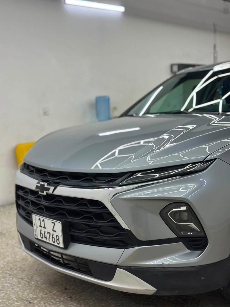 🚘 للبيع بليزر 2023 2LT
للبيع شفروليه بليزر 2023 2LT، السيارة نظيفة وحلوة كلش، استخدام شخصي ومرتبة.

🔹 موديل 2023
🔹 فئة 2LT
🔹 مكينة 2.0 تيربو
🔹 وارد أمريكي 🇺🇸
🔹 ممشى تقريباً 37 ألف كم
🔹 اللون: [فضي]
🔹 السيارة حادثها موضح بالصورة مواصل لاشاصي ولا لغد تكدر تتاكد اي مكان 

💰 السعر: '١٨.٠٠٠. الف دولار 
📍 المكان: بغداد – السيدية

.

📞 للاستفسار والتواصل: واتساب[ ***********]

