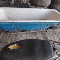 بانيو • عدد ٢ • بغداد
