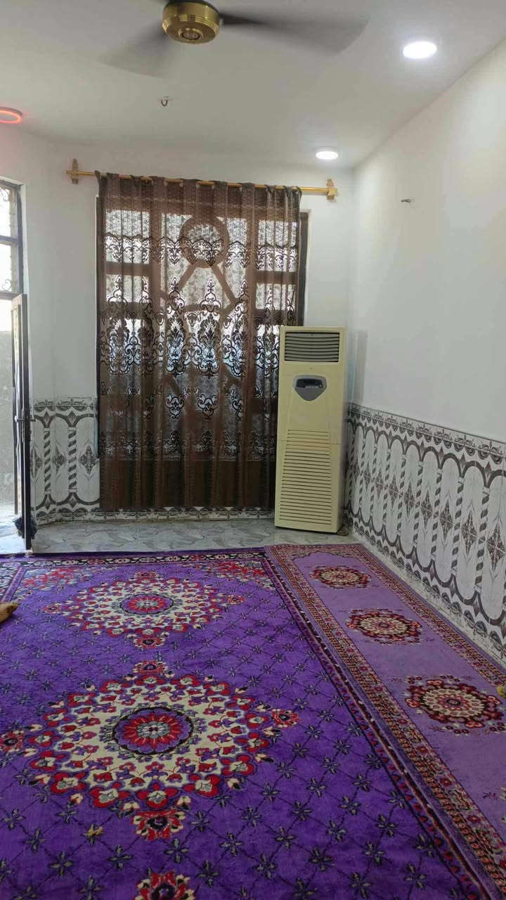 ٣٠٠م • بيت عملاق • شارع النفط