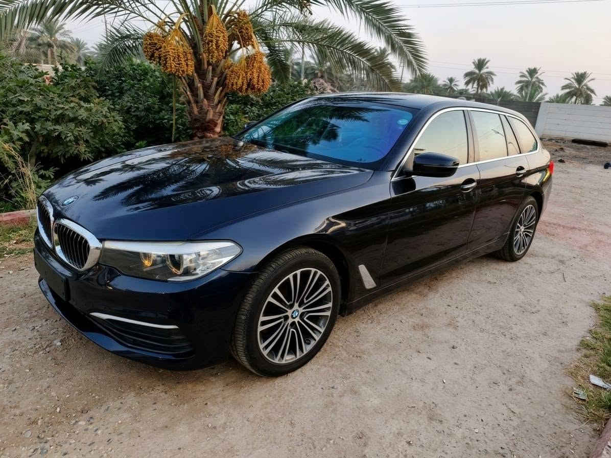 @بي ام 2018 وارد خليجي حجم 520 دي سياره فول مواصفات عده فتحه ثلاث قطع رش بيها بدون ضرب او تبديل سياره ماشيه 70الف كيلو متر سياره جديده وجاهزه سعر 118 هاتف ***********
