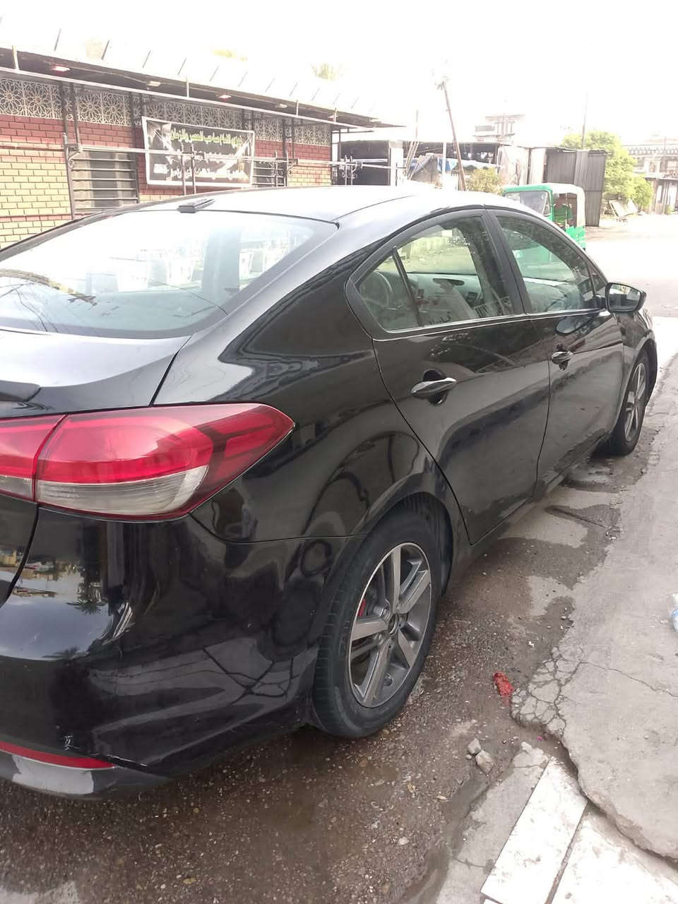 السلام عليكم للبيع فورتي 2017 ليبل واحد بيه صبغ جاملغ وربع بنيد وباب خلفي بيه نواقص ينزل من سعره 
عارضه 92 وبيه مجال مكانه غزاليه والسونار مرفق ويه الصور
رقم الهاتف ‭***********‬ بيه واتساب

نص مكتوب في الصور:
- كار زون لفحص السيارات تاريخ الفحص: 17/05/2025 12:49 PM اسم الزبون: رضي عباس الماركة: النوع: FORTE رقم العجلة: 45786 الموديل: 1 الجانب الامامي صبغ في المكان المحدد+ (الامامية+البنيد) مفتوح الجانب الخلفي رصعة في المكان المحدد+خدوش+(تصليح+تكحيل+خدوش في الامامية+الامامية مفتوحة الجانب العلوي رصعة في المكان المحدد+ خدوش الجانب الايسر صبغ+بارد+تكحيل+رصعة في المكان المحدد+خدوش+الجانب مفتوح الجانب الايمن بارد+تكحيل+رصعة في المكان المحدد+خدوش+الجامخ الامامي مفتوح ملاحظة: نخلي مسؤوليتنا بعد انتهاء الفحص وتسليم التقرير الى الزبون. بغداد / الغزالية / الشارع الرئيسي *********** - ***********