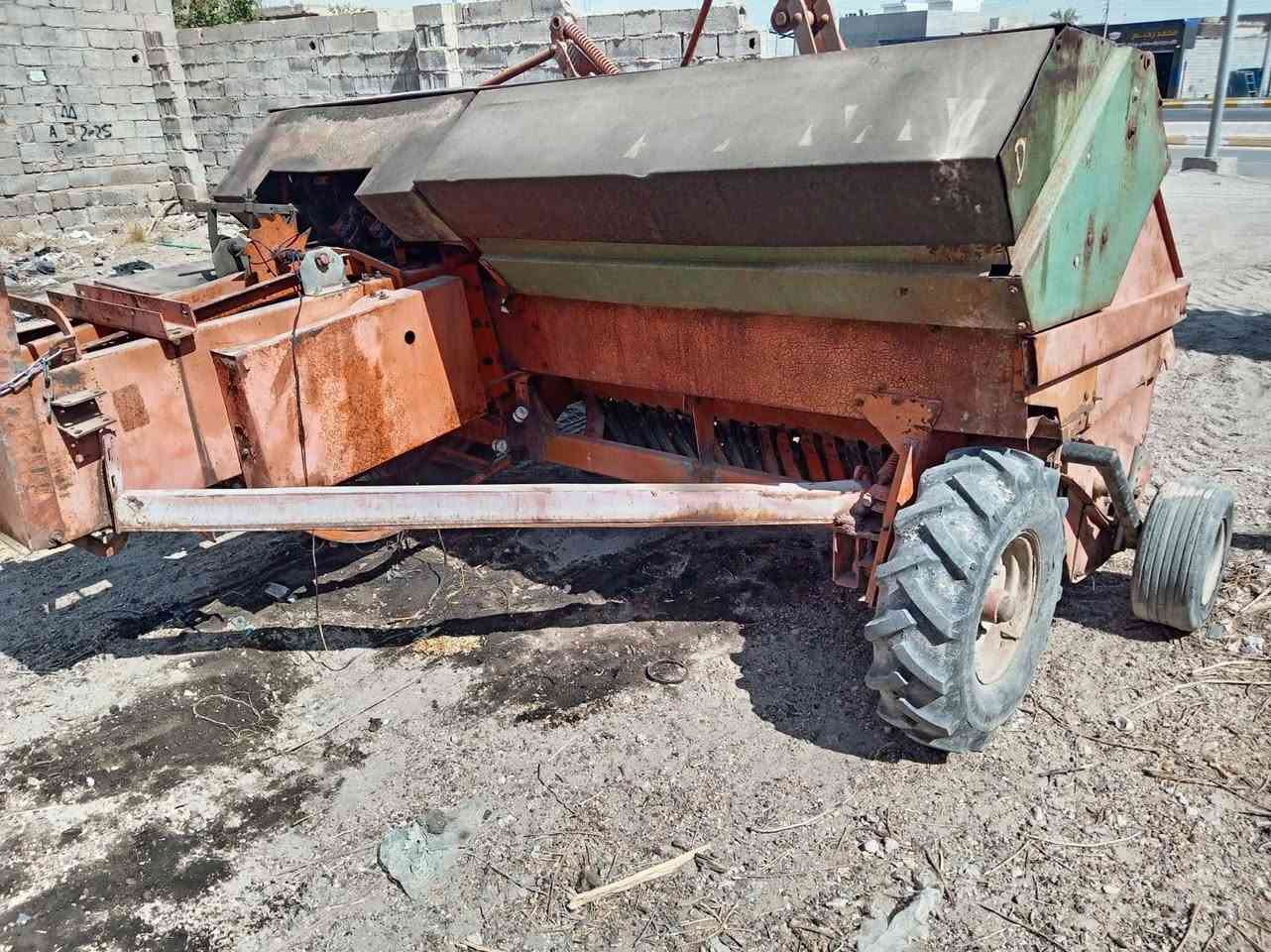 سلام عليكم للبيع كابسه يطاليه جديده المكان الانبار فلوجه السعر 1250وبيها مجال رقم الهاتف ***********تم
