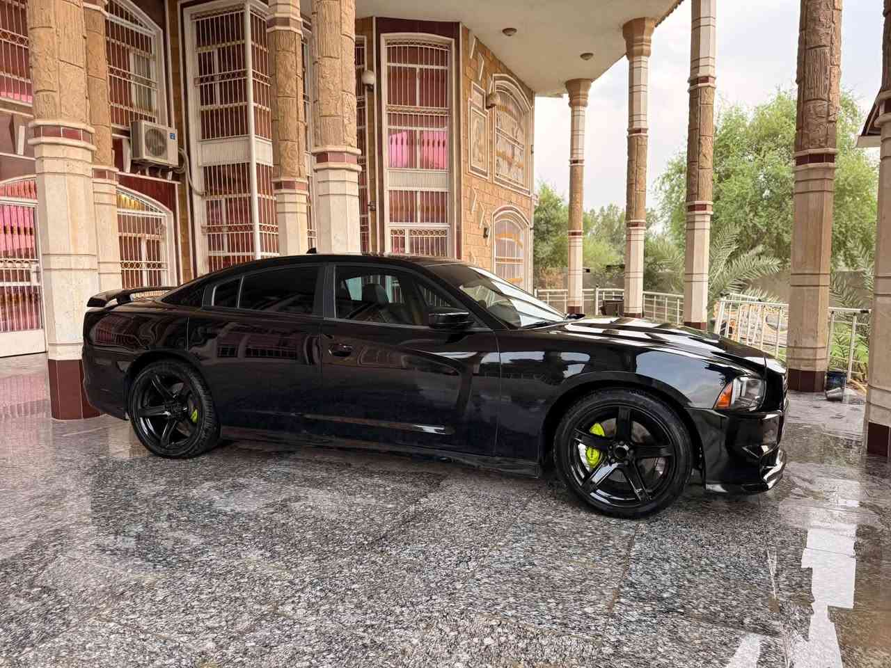 تشارجر SRT • ٢٠١٤ • ٩٩٠٠٠ ميل