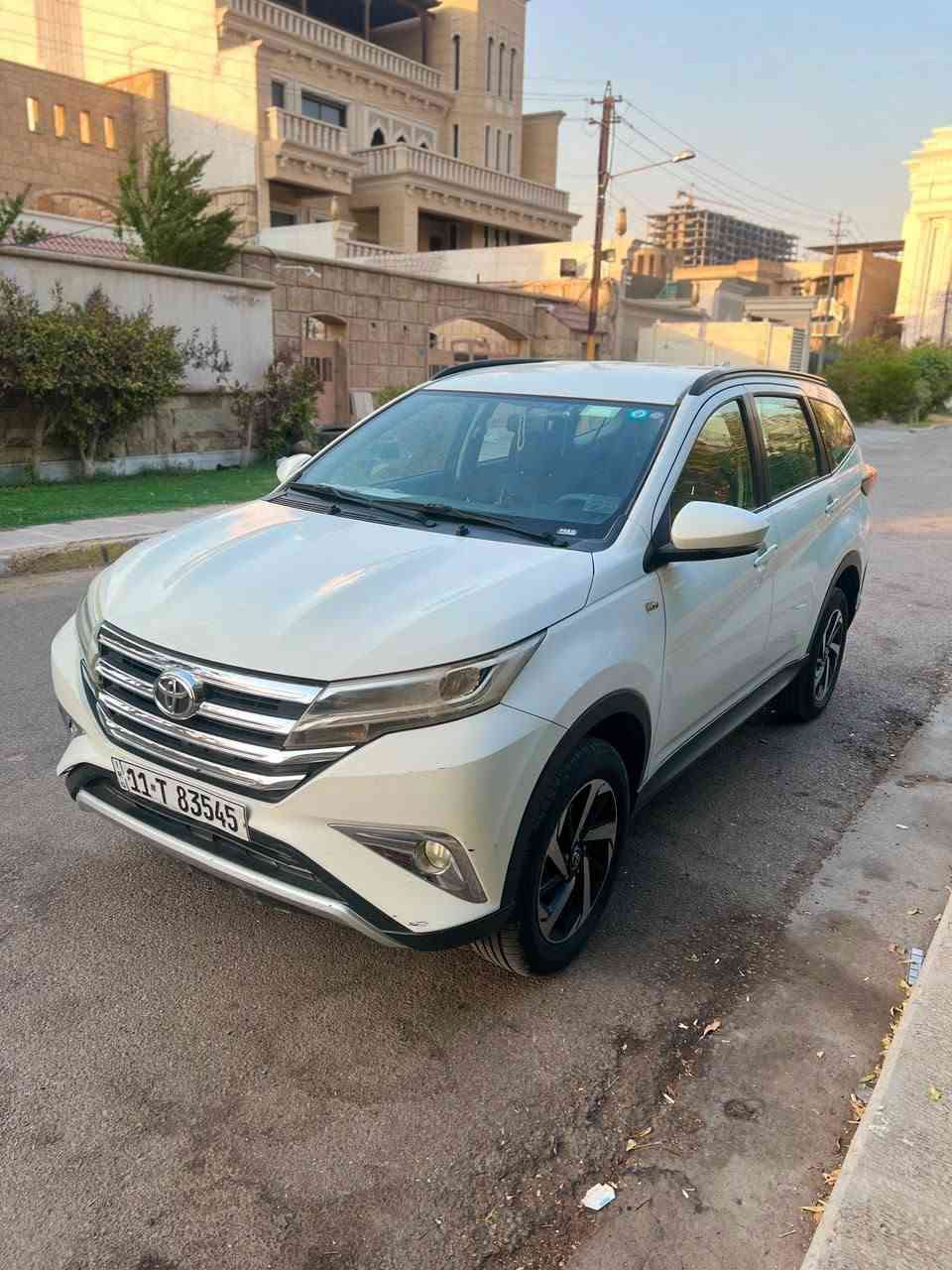 السلام عليكم ورحمة الله وبركاته
تويوتا راش مودي 2019 مكفولفه كفاله عامه من البارد من الضربه 
السعر 150$ بيهة مجال

 محرك كير سياره معتمده من الشركه

المواصفات: خليجي شركه SAS 

محرك 1500 سلندر 4 DUAL VVT-i 
تحكم ستيرن
نظام اقتصادي الوقود ECO
نظام مانع انزلاق ABS
نظام الثبات الإلكتروني ESP
كير اوتوماتيك
تبريد قطعتين امام وخلفي بالسقف                      
مقاعد مخمل (٧ راكب)
٨ ايرباك
شاشه+كامره+شاشه مرايه
حساس خلفي
اشاير بالمري
لد نهاري
لايت زنون(عالي+ناصي) LED ثلجي
بك لايت LED

بك لايت ضبابي
٥ ويل كب
ويل سبورت١٧
مدخل:
BLUETOOTH 
AUX
USB

رقم الجديد بغداد

السنوية جديدة باسمي تحويل ثاني يوم

للمراسلة ماسنجر خاص 
او مراسلة واتساب. 
***********

العنوان بغداد الكرادة داخل

