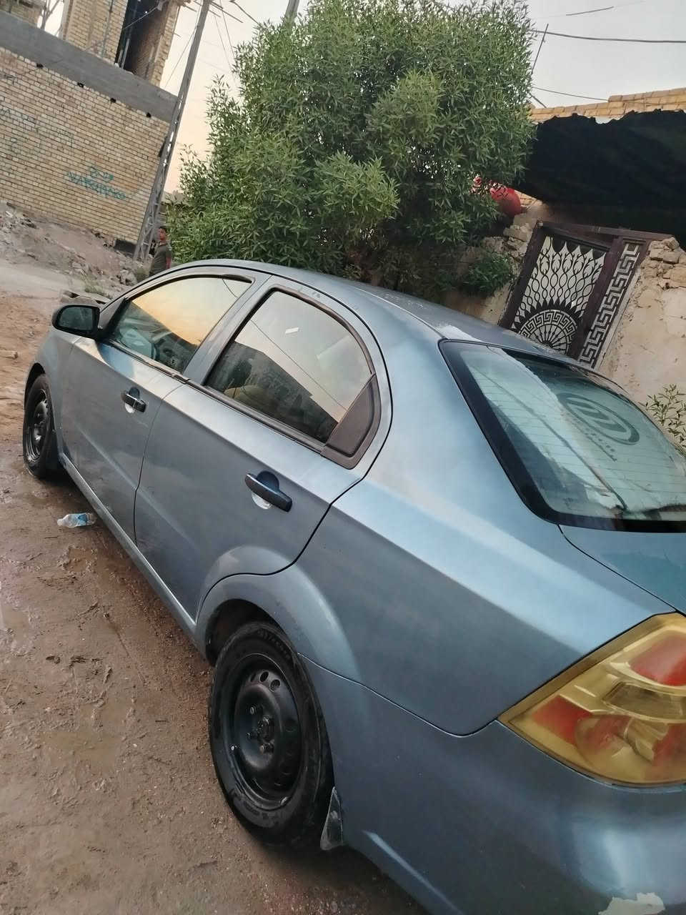 سلام عليكم ورحمة الله وبركاته
افيو ٢٠٠٧ خليجي مصبوغه حزام مكفولة لغود وشواصي وجنطة مكينه وكير خير من الله تبريد شغال صار سنه من شديته كامل رقم بغداد سنوية ٢٦ حدادي ٥٠٪
السعر ٤٦ بيع او مراوس ٧ راكب مكاني بابل القاسم
رقم جوال ***********   سيارة جاني صار أكثر من ٣ سنوات أسف علاطالة🌹🌹

