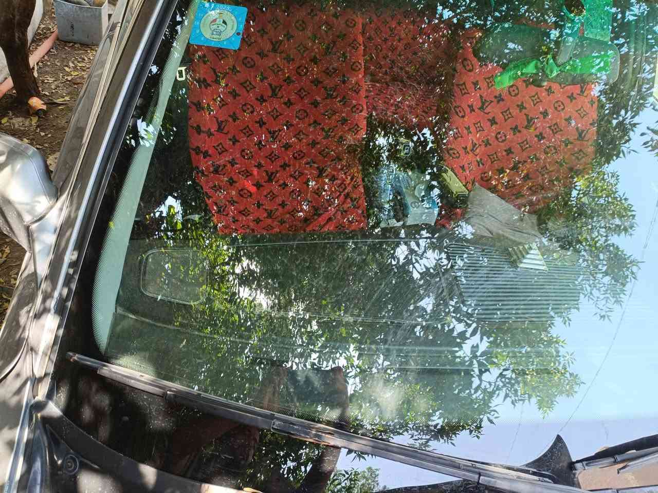 السلام عليكم للبيع حجم 730 موديل 93 رقم انبار انكليزي بسمي كير مكينه حداديه  ضفيره جديده.باتريجديد  تبريد كمبريسر جديد  تخم تاير بعده مامشدود والي بيها نص عمر صبغ عام جماليه مكفوله من عيب شرعي مكاني بابل الحله *********** سعر 55 وبي مجال مهنه الي يأخذها
