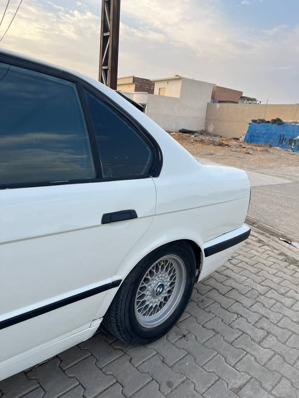 بي ام • ١٩٩١ • هەولێر